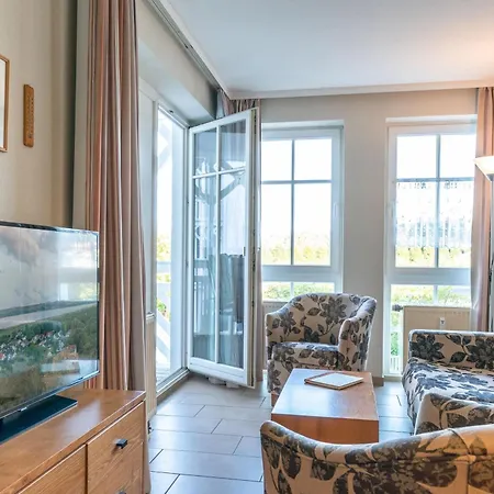 332, Seepark Апартаменти