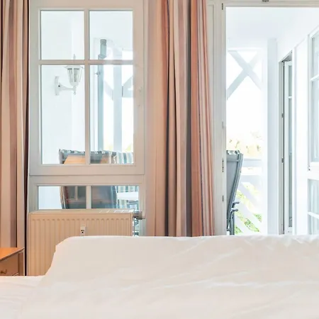 332, Seepark Апартаменти *