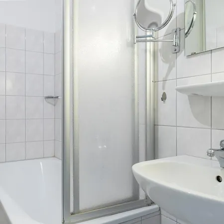 Апартаменти 332, Seepark